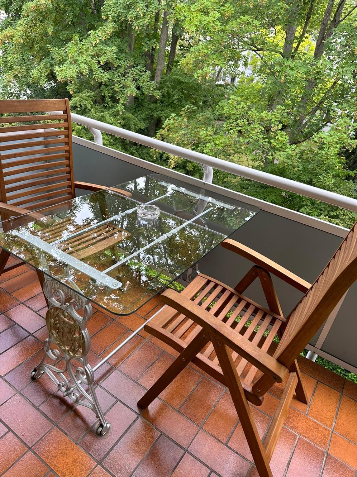 Apartamento Oase Der Ruhe Und Entspannung Bad Homburg vor der Höhe Exterior foto